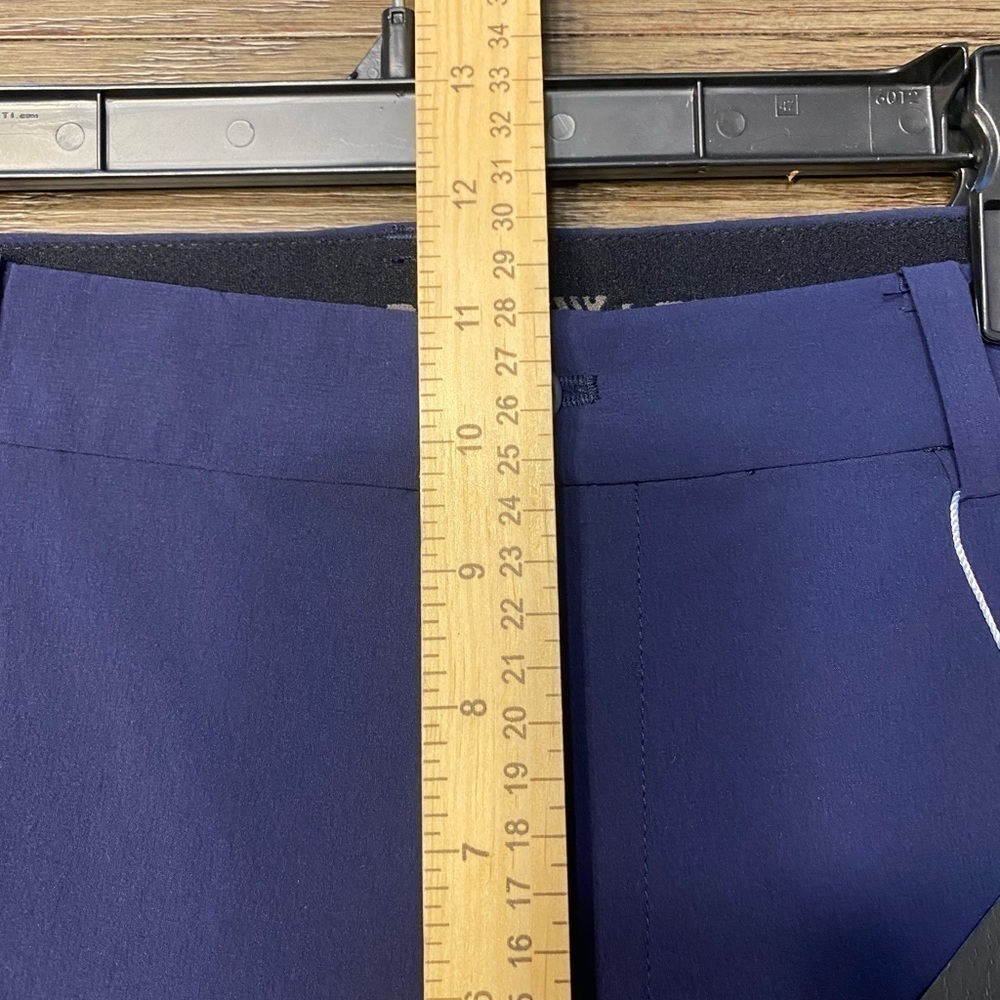 Men's LevelWear Quest navy blue dri-fit golf pants straight leg size 38X33 - Picture 6 of 8